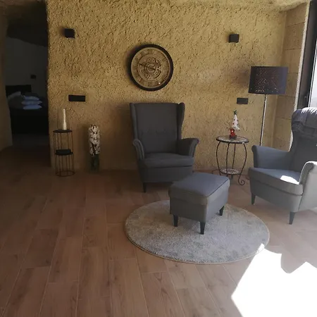 Hoehlenapartment Nyaraló Güimar